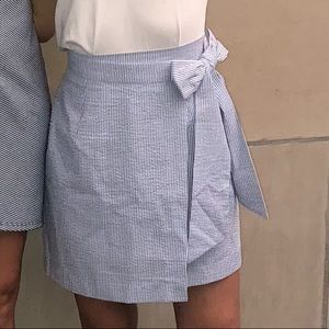 Blue pink stripe skirt w/ bow accent